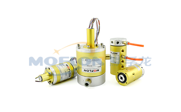 ������D���^